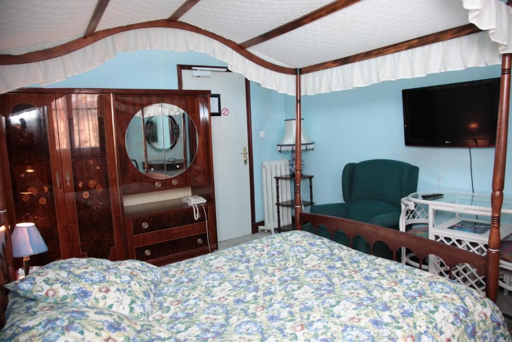 Cit'Hotel Marie Stuart La Roche-sur-Yon Buitenkant foto